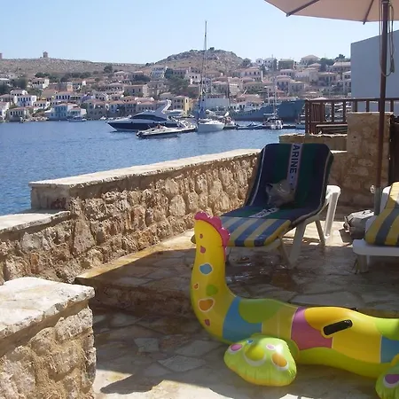 Amalia Apartament Chalki Town